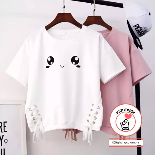 Camiseta carita Kawaii 💗